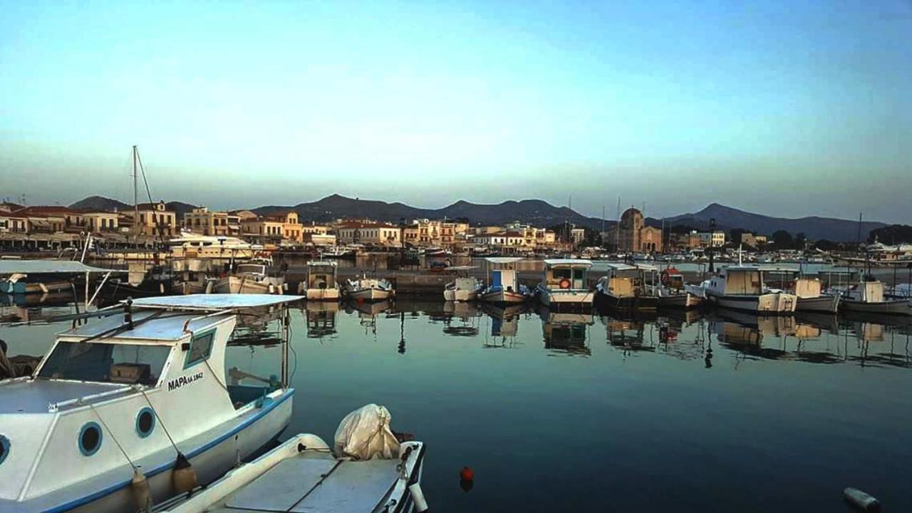 Elegant New Maisonette Near The Sea Aegina エクステリア 写真